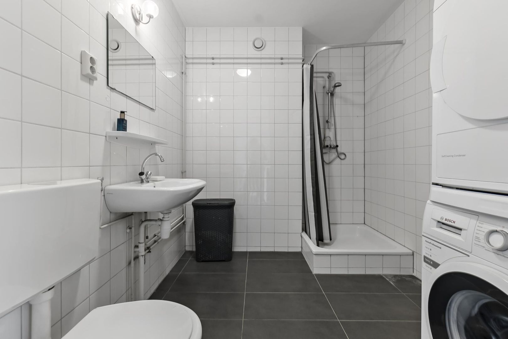 Vliestroom 355, Alphen Aan Den Rijn foto-32 blur