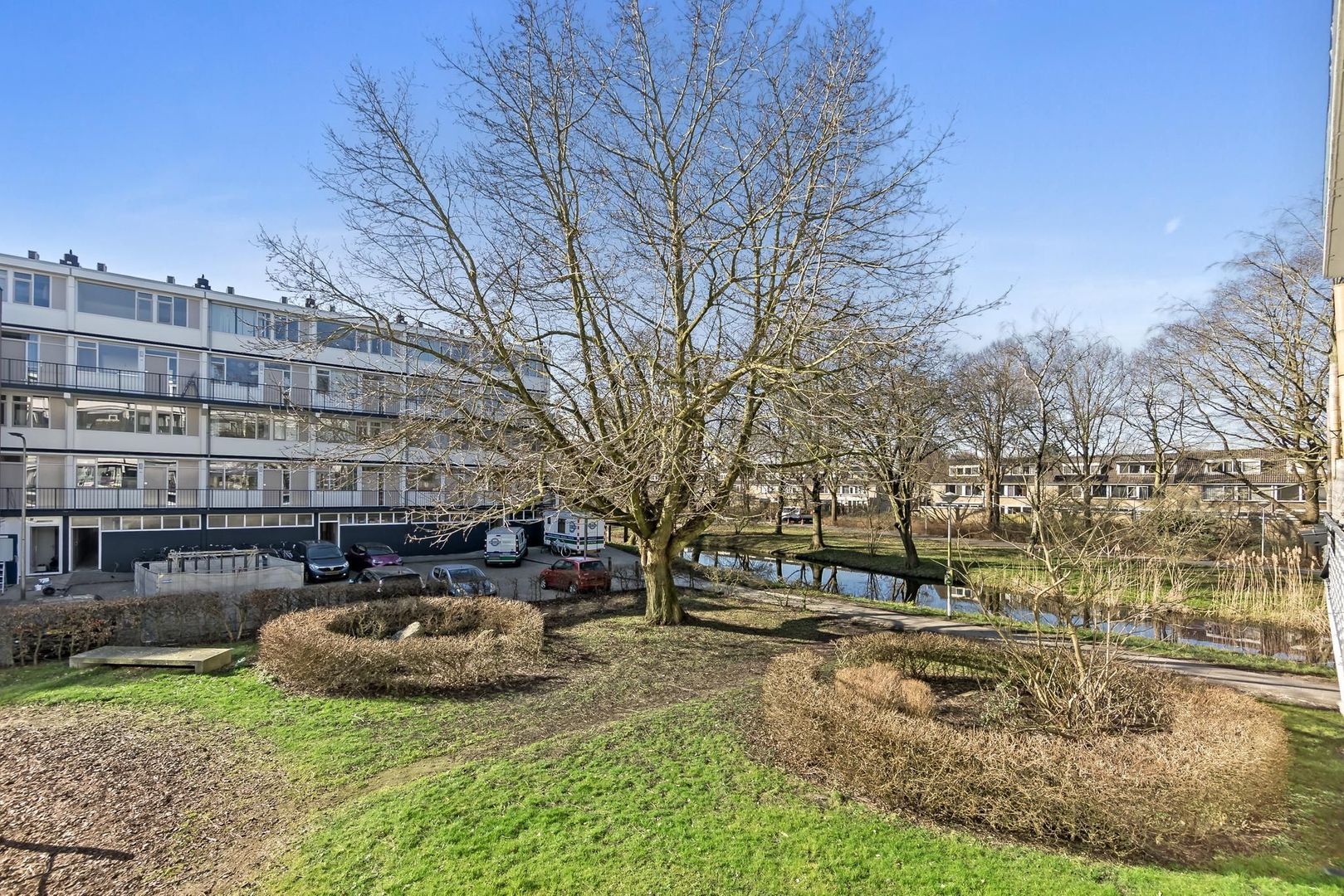 Vliestroom 355, Alphen Aan Den Rijn foto-37 blur