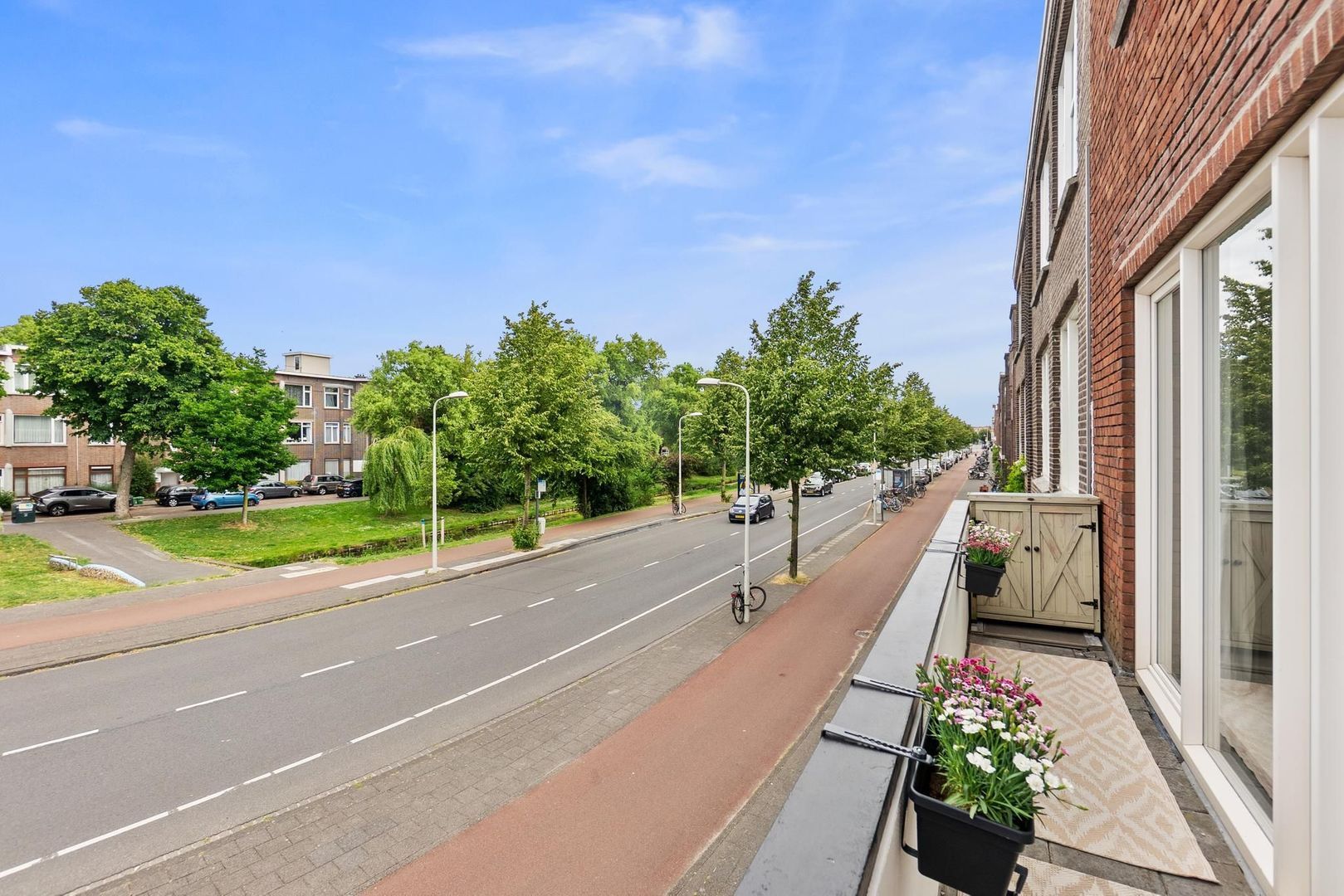 Mient 162, Den Haag foto-14 blur