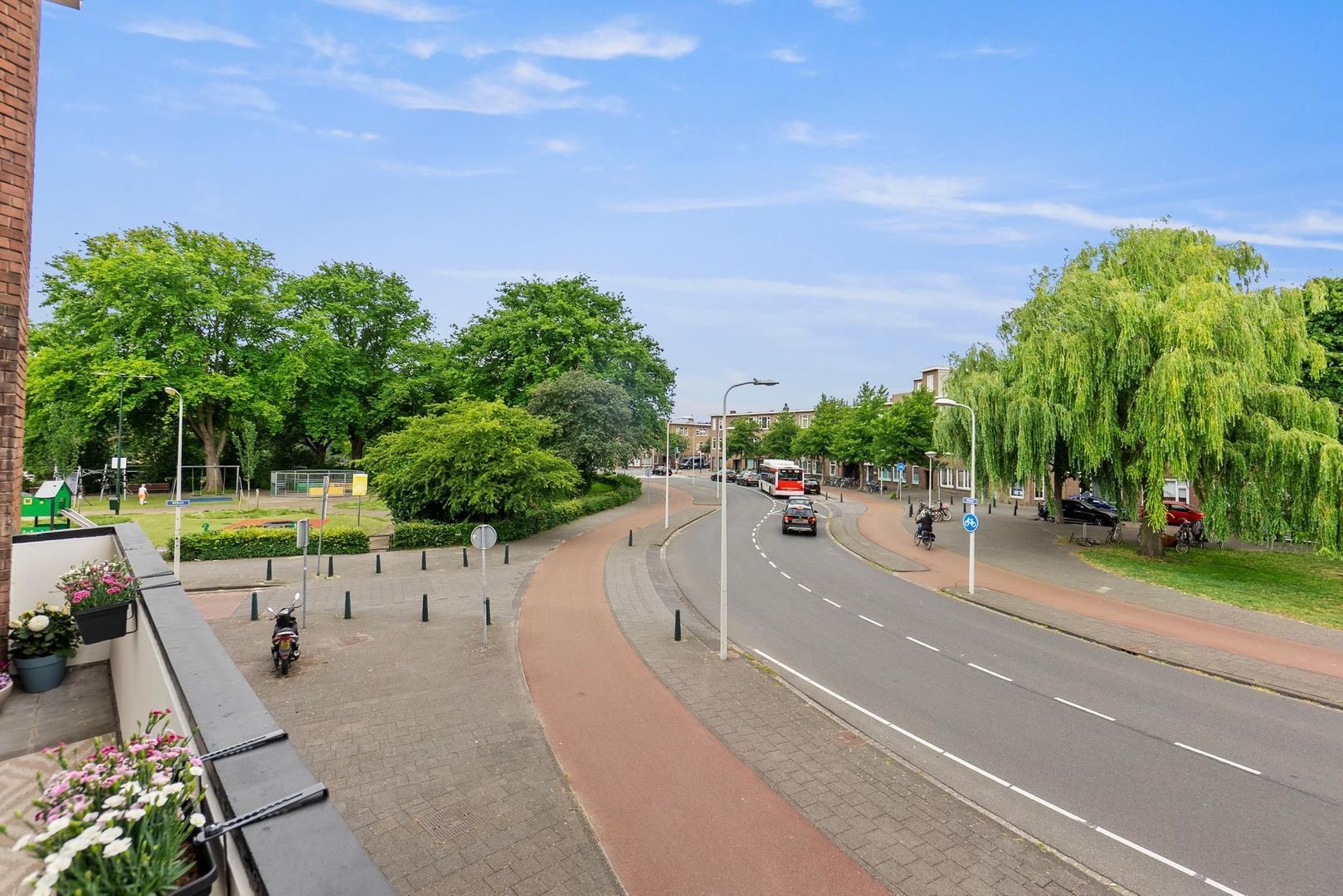Mient 162, Den Haag foto-15 blur
