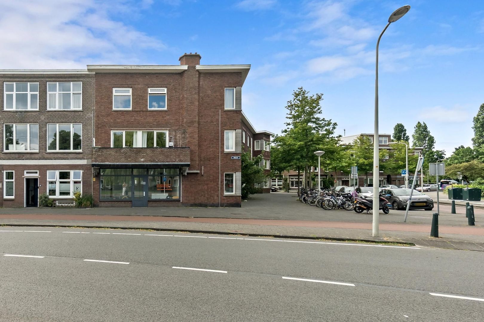 Mient 162, Den Haag foto-39 blur