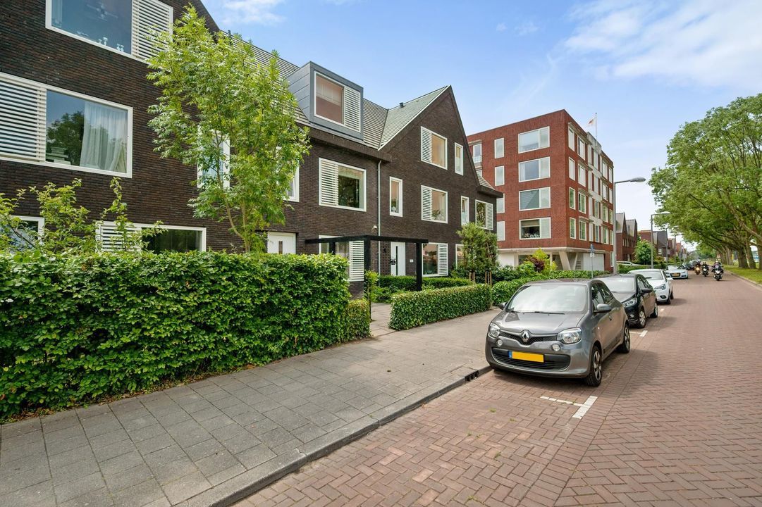 Van der Duijn van Maasdamweg 430, Rotterdam