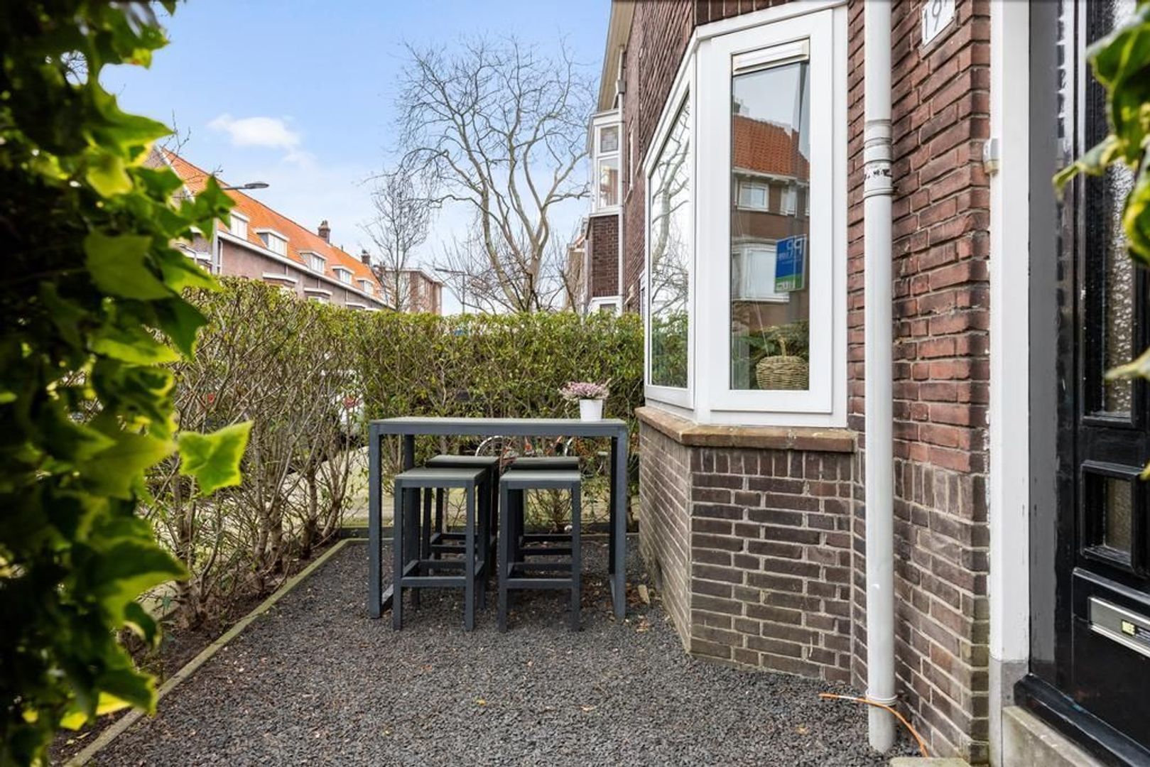 Violenstraat 19 a, Rotterdam foto-2 blur