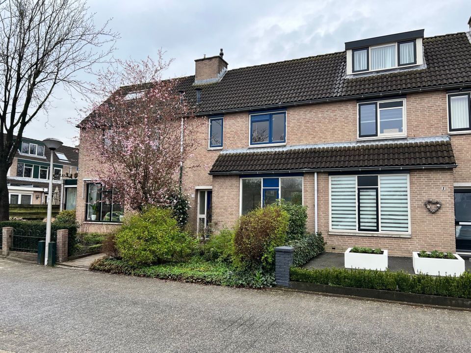Vrouwenzand 3, Huizen