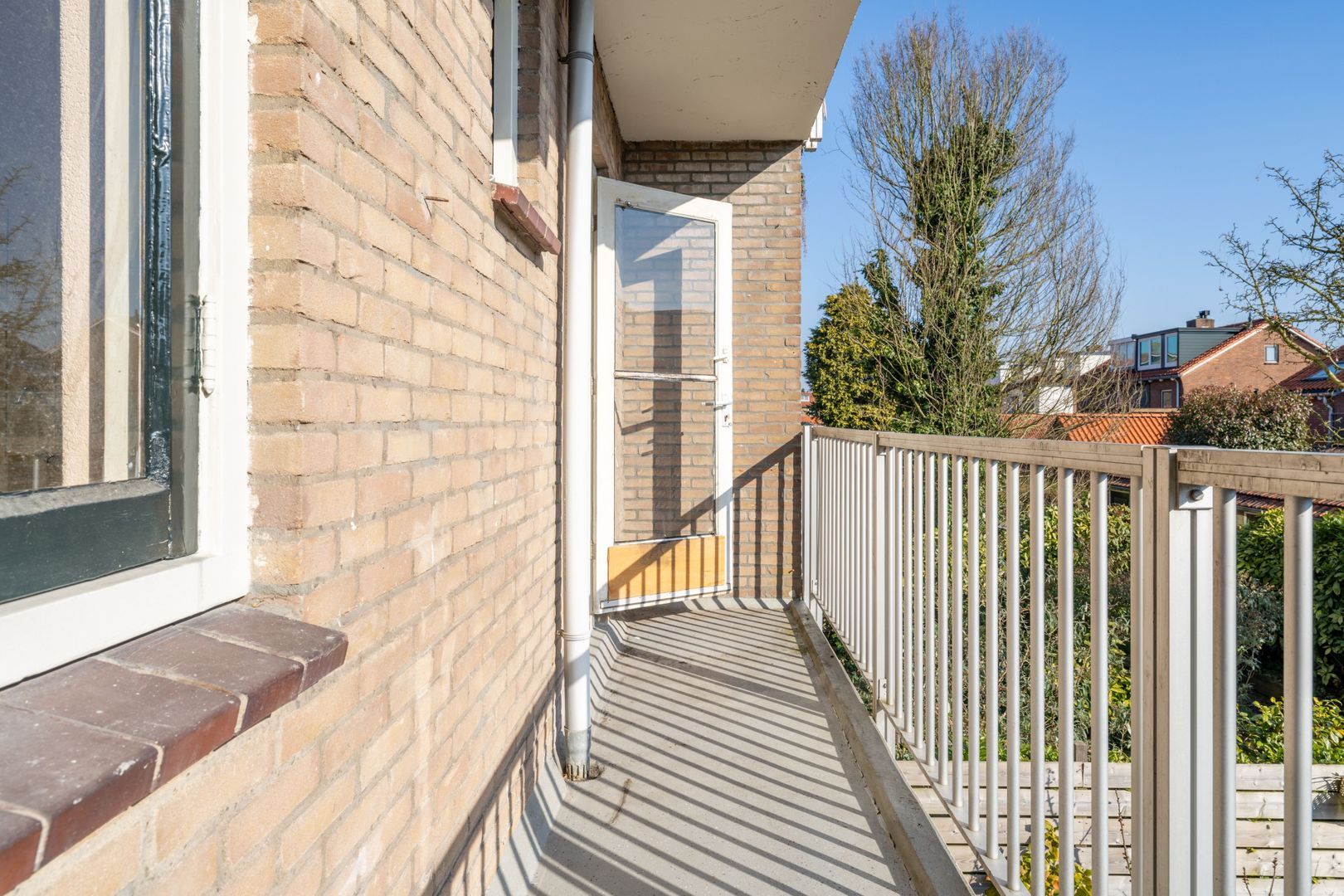 Admiraal de Ruyterlaan 131, Hilversum foto-10 blur