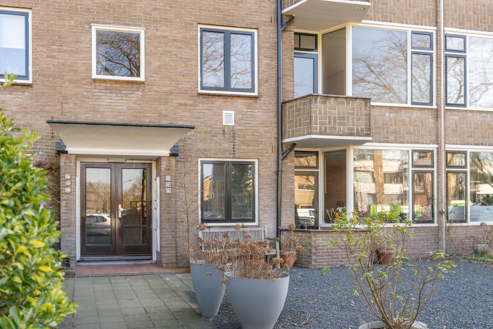 Admiraal de Ruyterlaan 131, Hilversum foto-1 blur