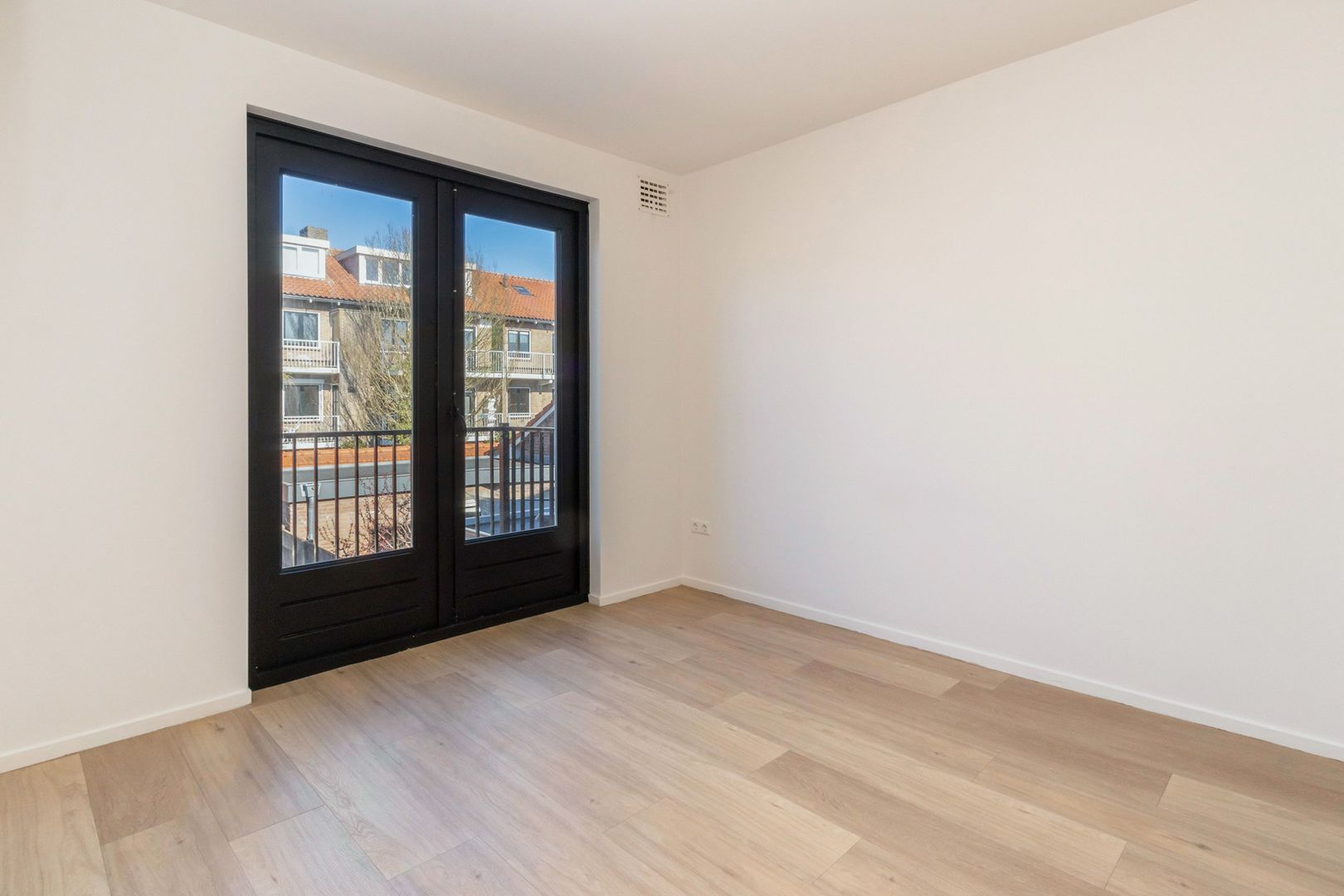 J.P. Coenstraat 130, Hilversum foto-10 blur