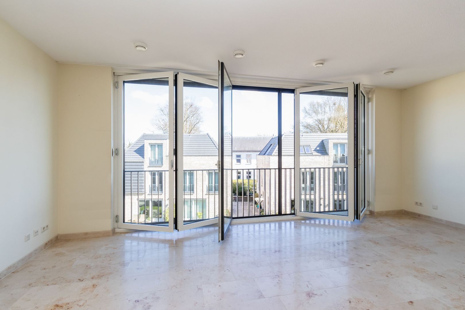 Burgemeester de Bordesstraat 54, Bussum foto-6 blur