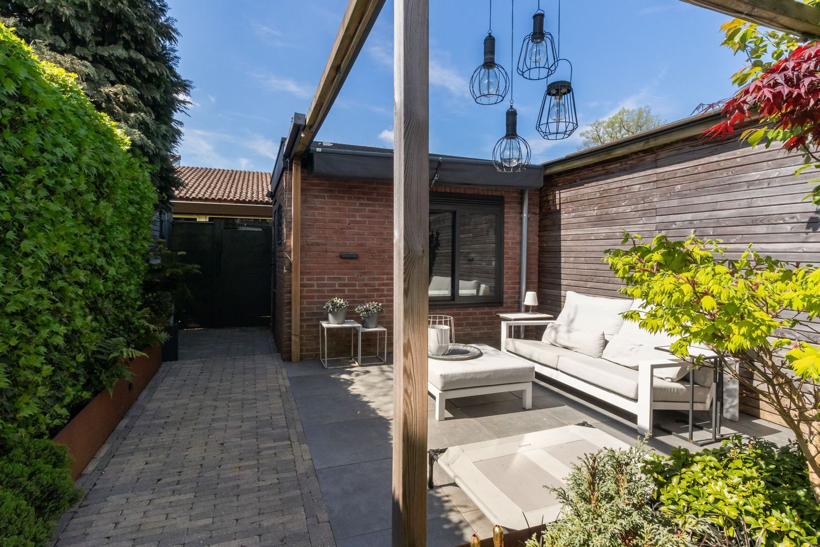 Tulpstraat 56, Hilversum foto-13 blur