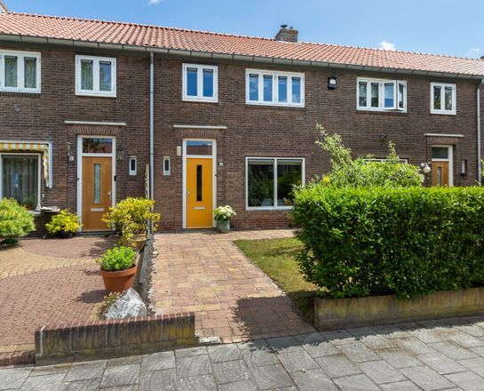 T.B. Huurmanlaan 37, Bussum