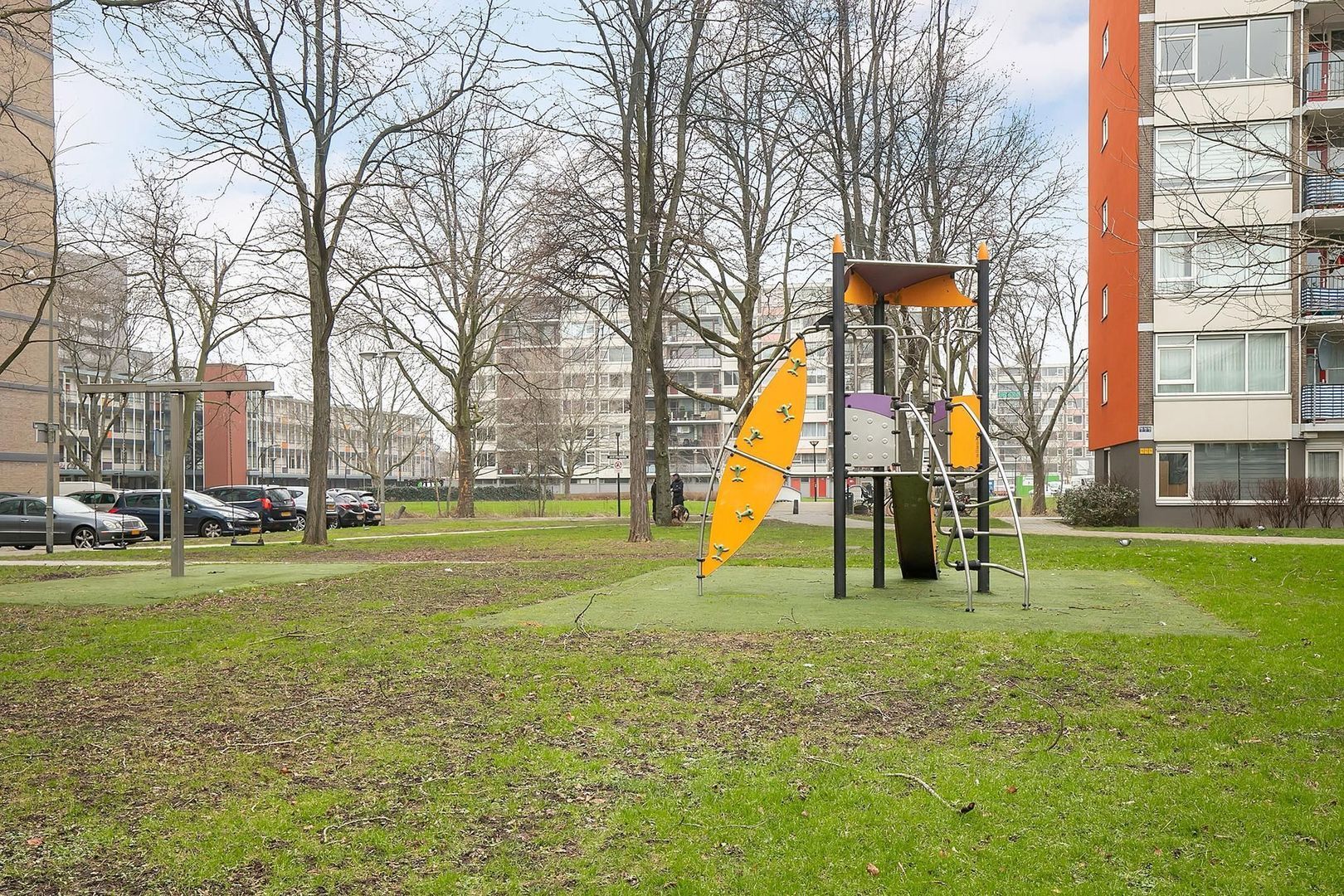 Bart Verhallenplein 23, Schiedam foto-24 blur