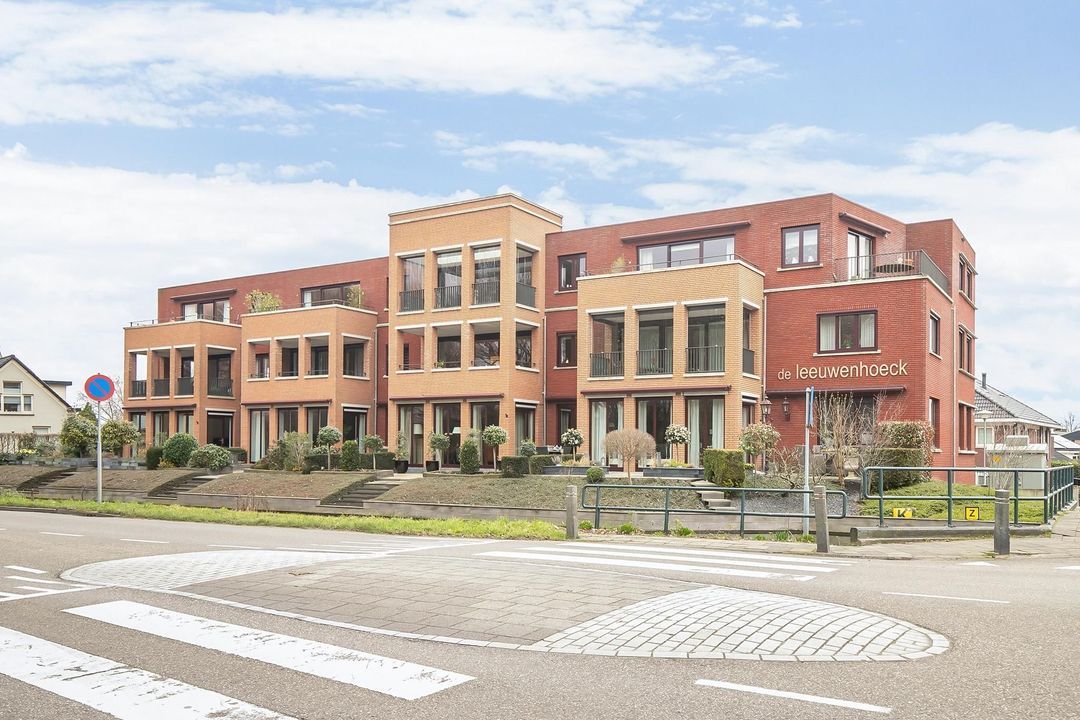 Burgemeester van Oostenweg 1 J, Bergschenhoek