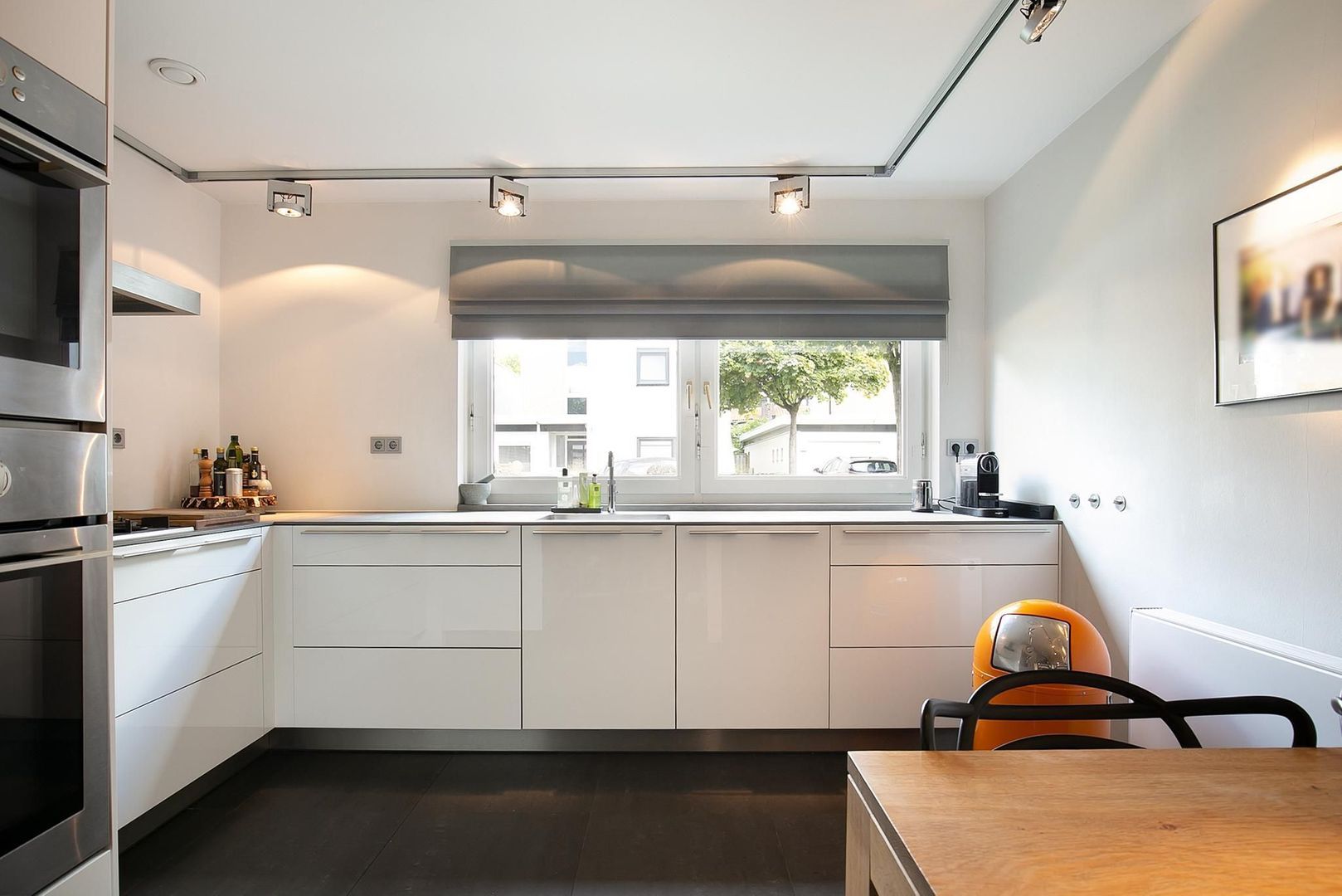 Ineke Sluiterstraat 15, Rotterdam foto-12 blur