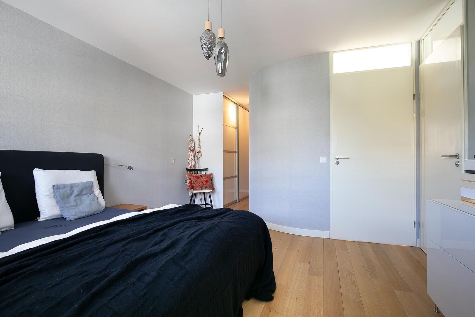 Ineke Sluiterstraat 15, Rotterdam foto-20 blur