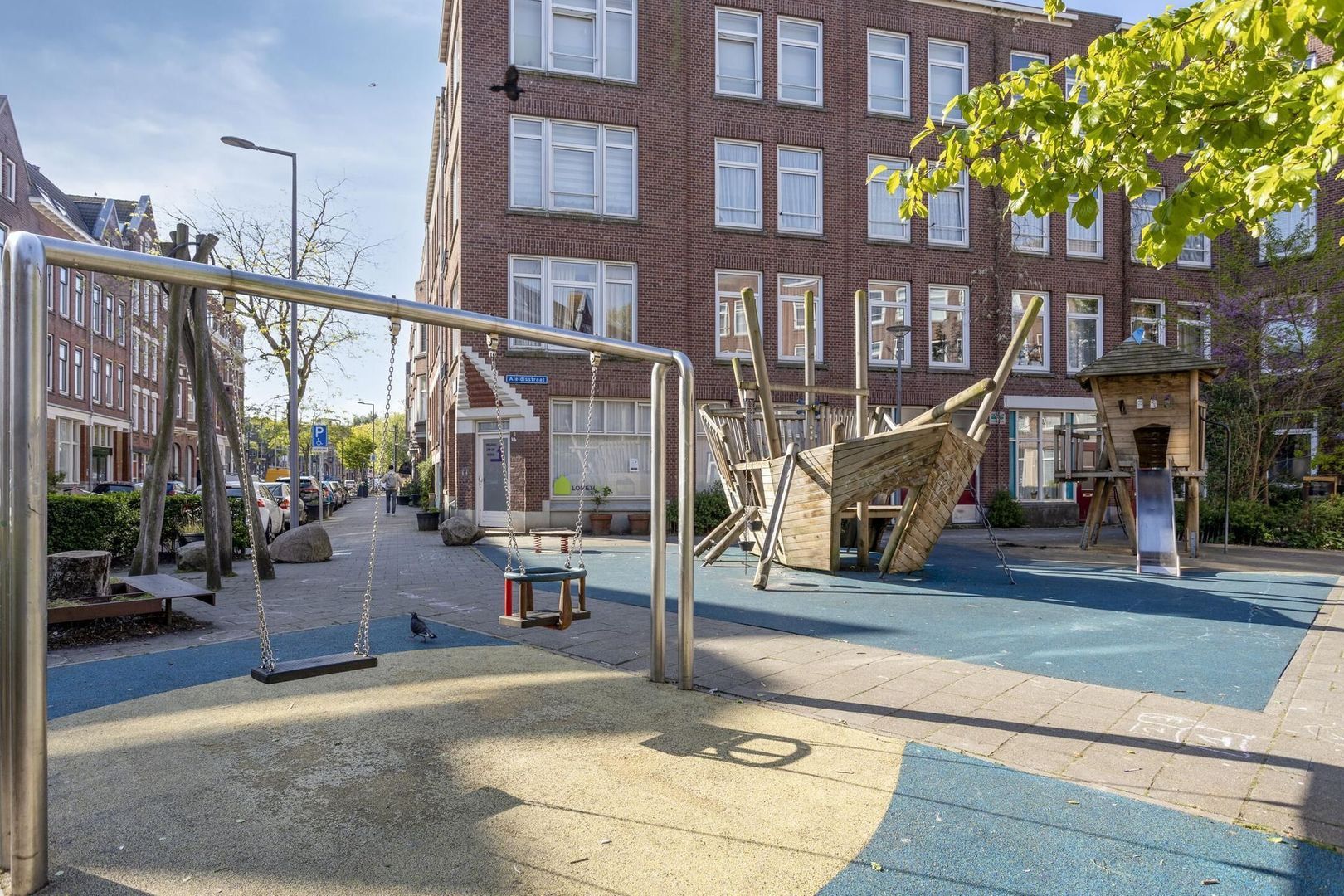 Aleidisstraat 68 F, Rotterdam foto-21 blur
