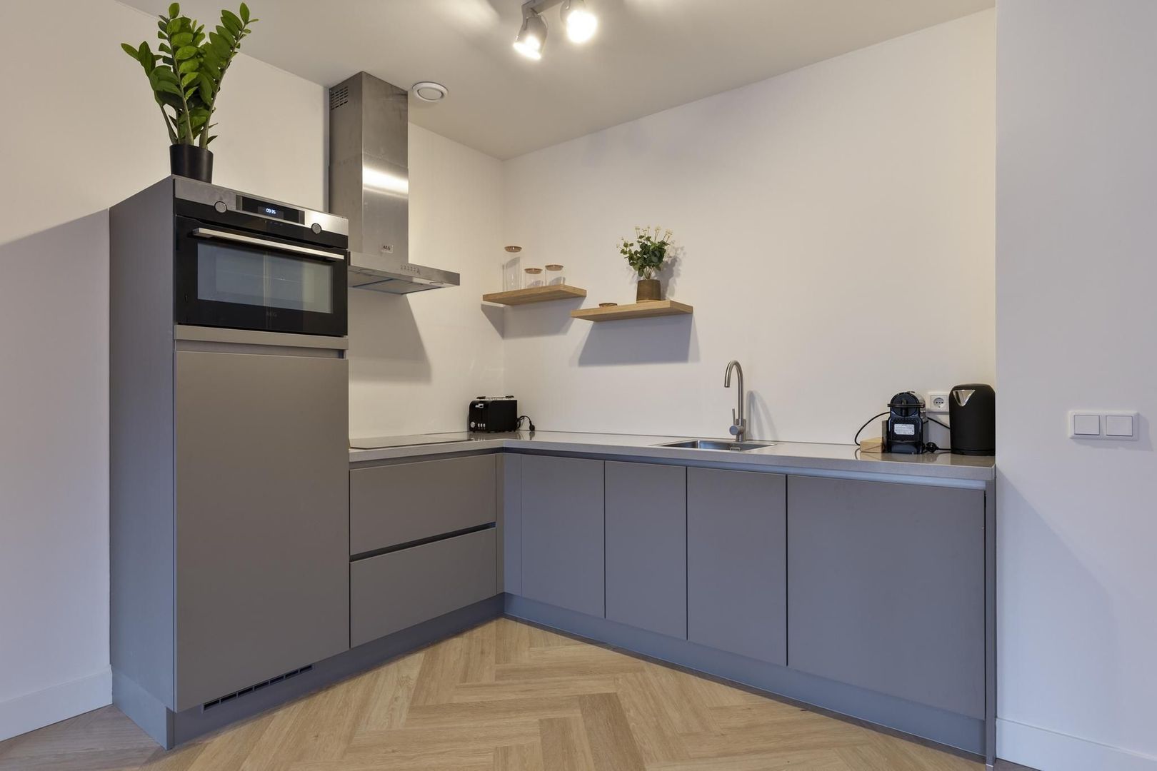 Willem de Zwijgerstraat 8 B, Rotterdam foto-10 blur