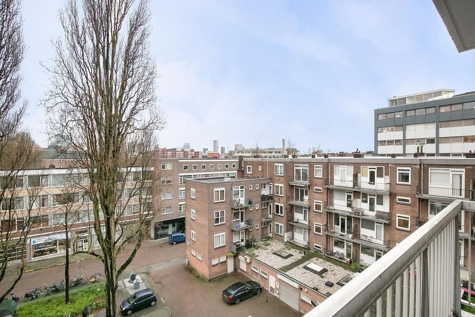 Oostplein 119, Rotterdam foto-25 blur