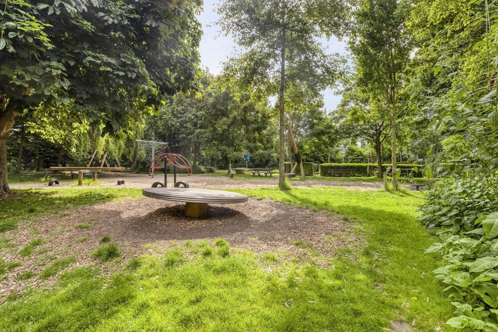 Willem-Alexanderplantsoen 57, Barendrecht foto-32 blur