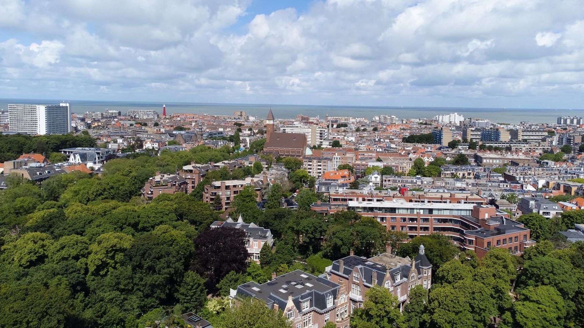 Parkweg 18 image 1