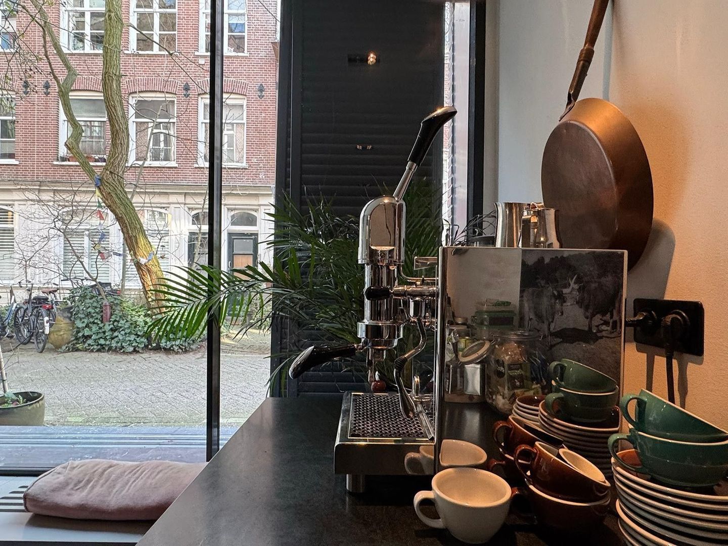 Utrechtsedwarsstraat 149 image 1