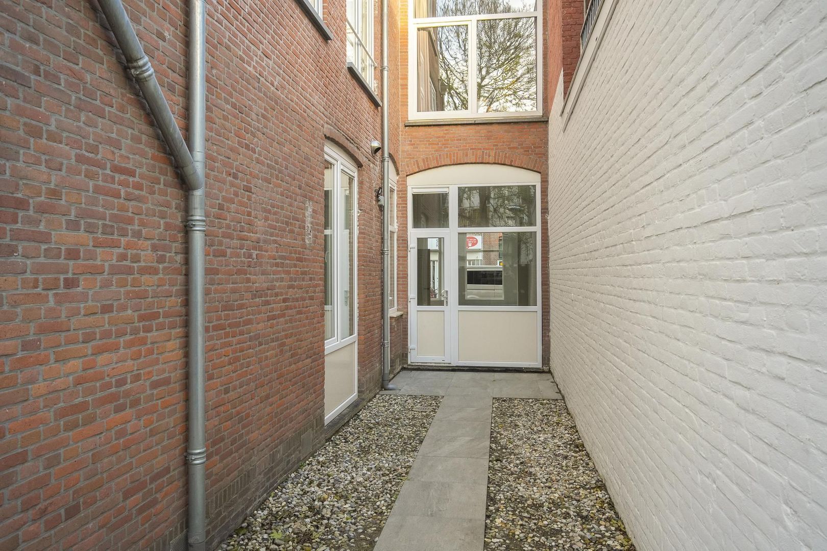 Fahrenheitstraat 286, Den Haag foto-30 blur