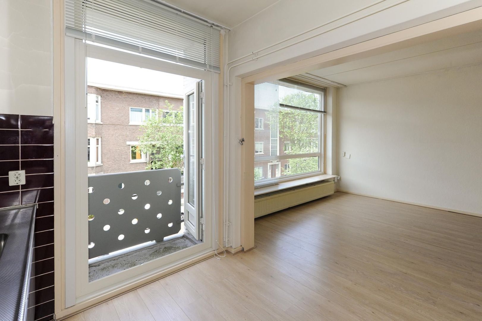 Cornelis Houtmanstraat 92, Den Haag foto-14 blur