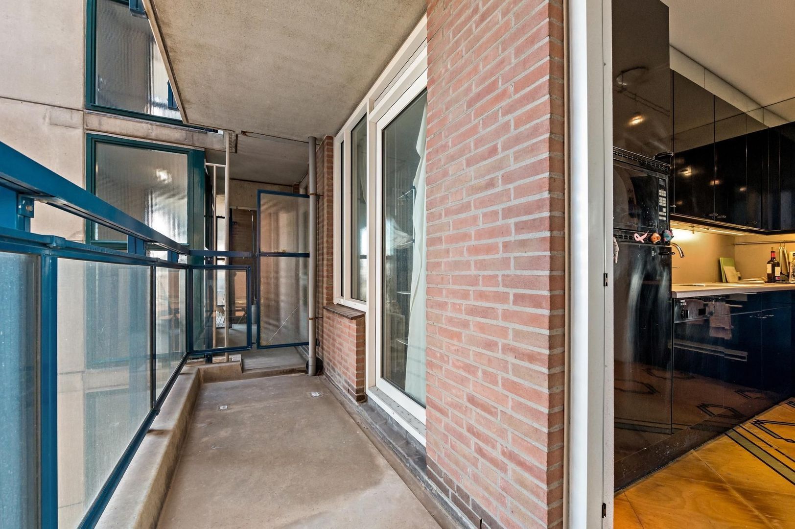 Groningsestraat 347, Den Haag foto-22 blur