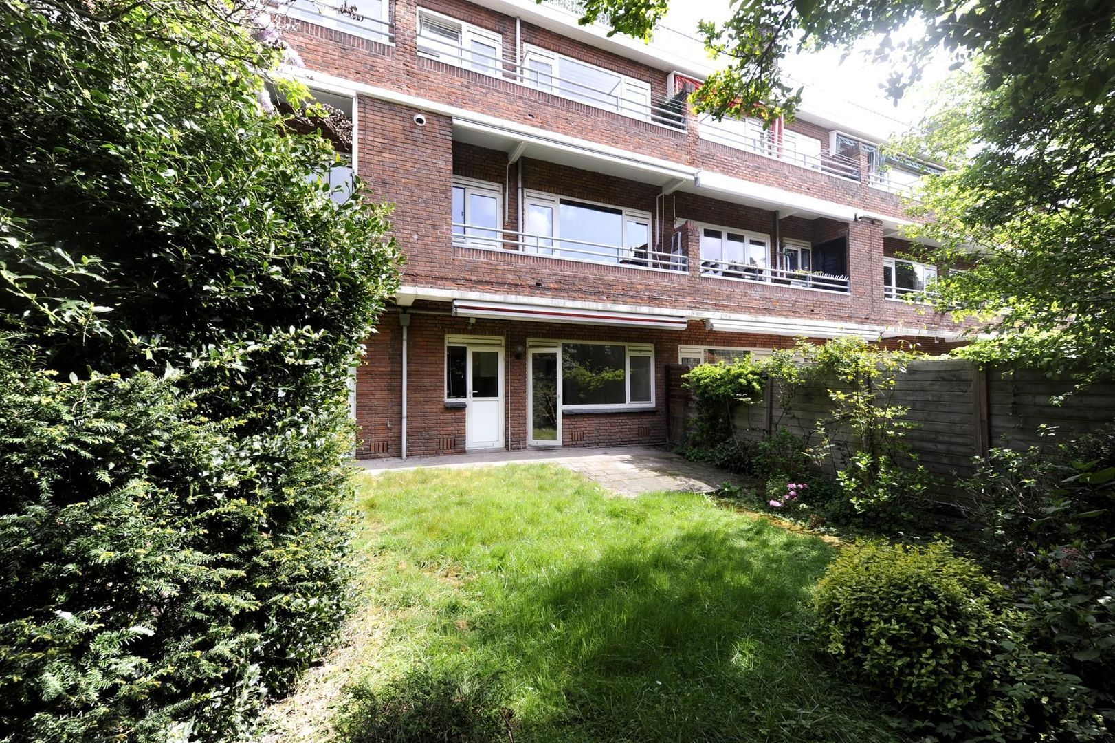 Laan van Nieuw Oosteinde 234, Voorburg foto-31 blur