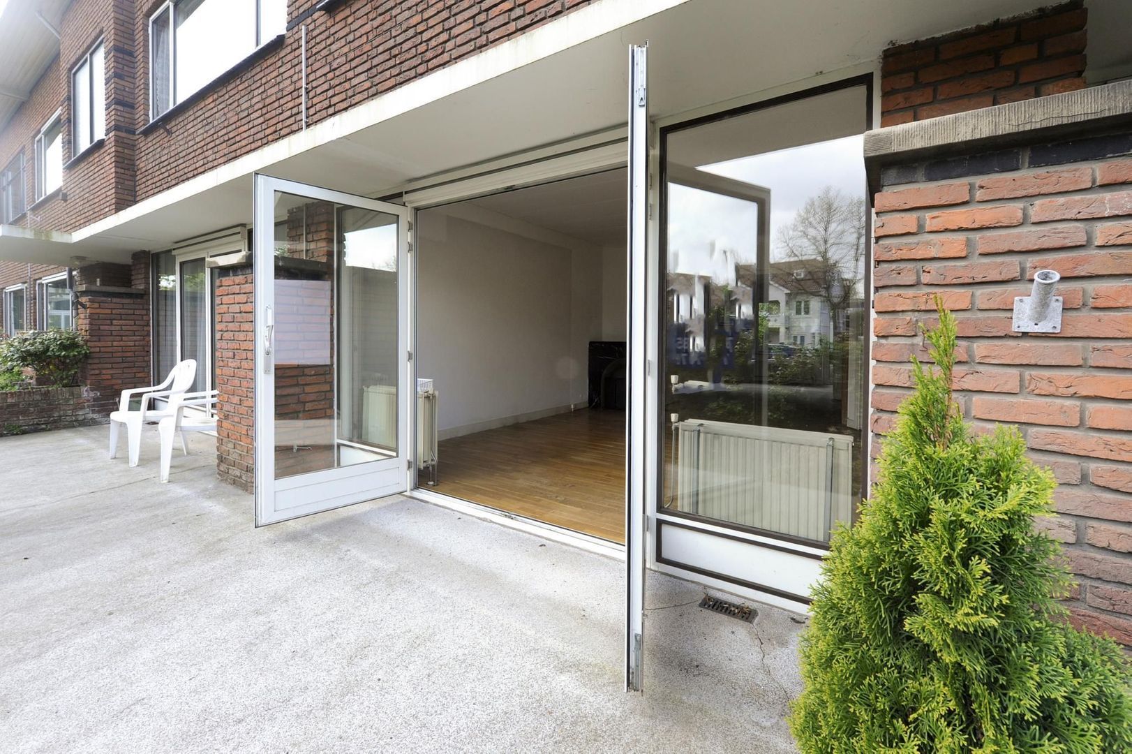 Laan van Nieuw Oosteinde 234, Voorburg foto-17 blur