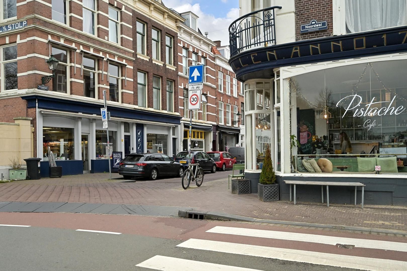 Torenstraat 135, Den Haag foto-24 blur