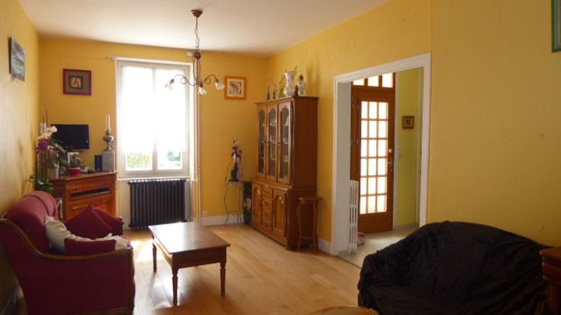 SI1192, Moux-en-Morvan foto-1 blur