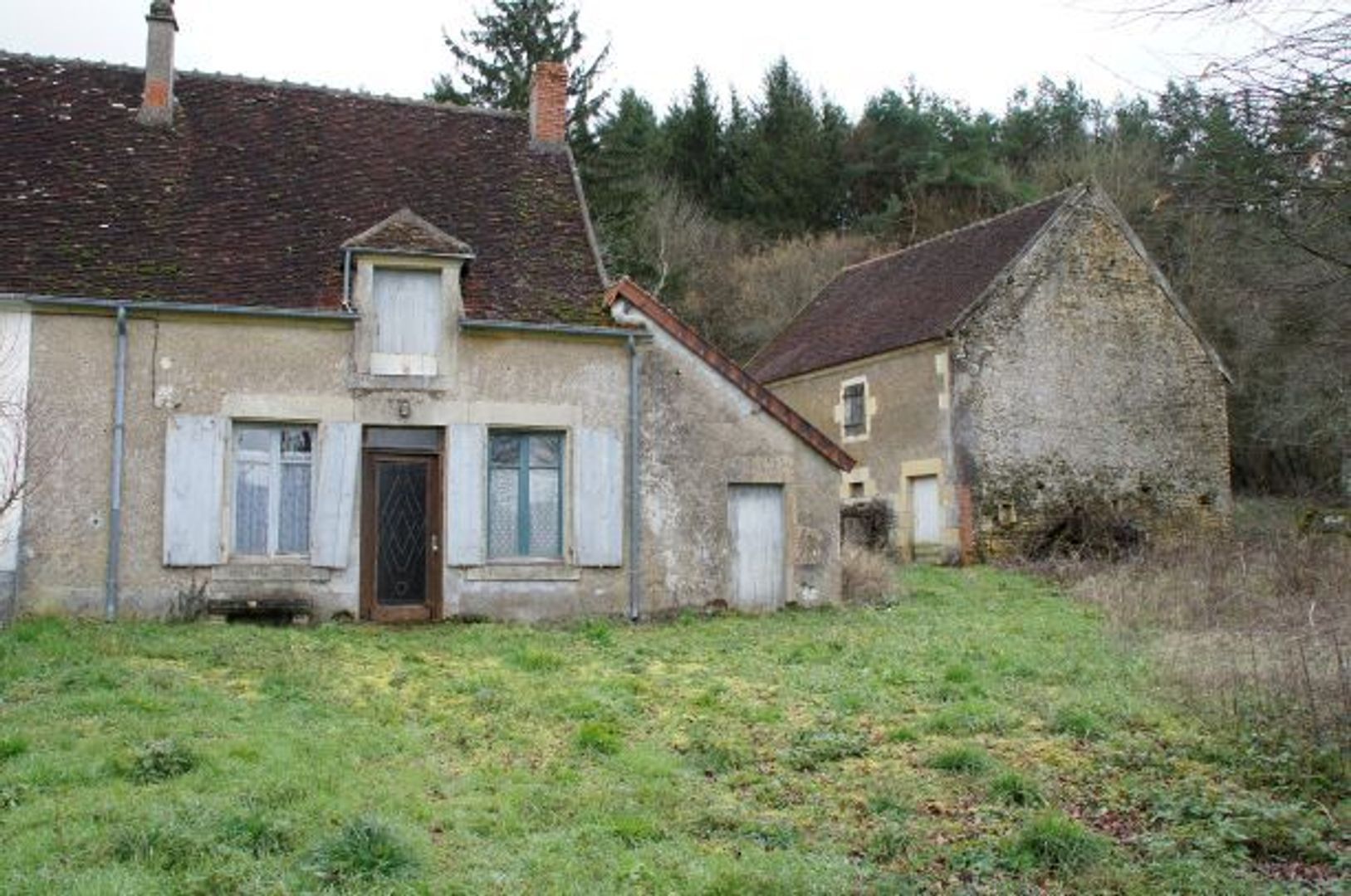 SI1225, Dompierre-sur-Nièvre foto-0 blur