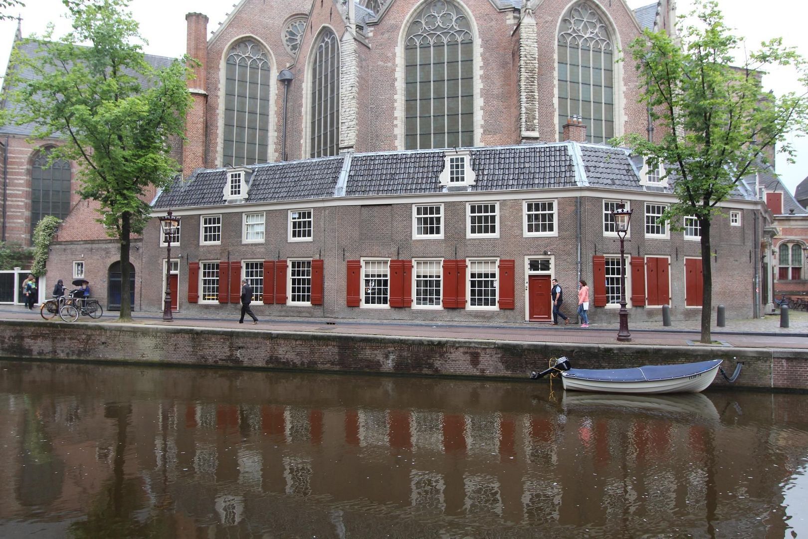 Oudezijds Voorburgwal 74, Amsterdam foto-1 blur