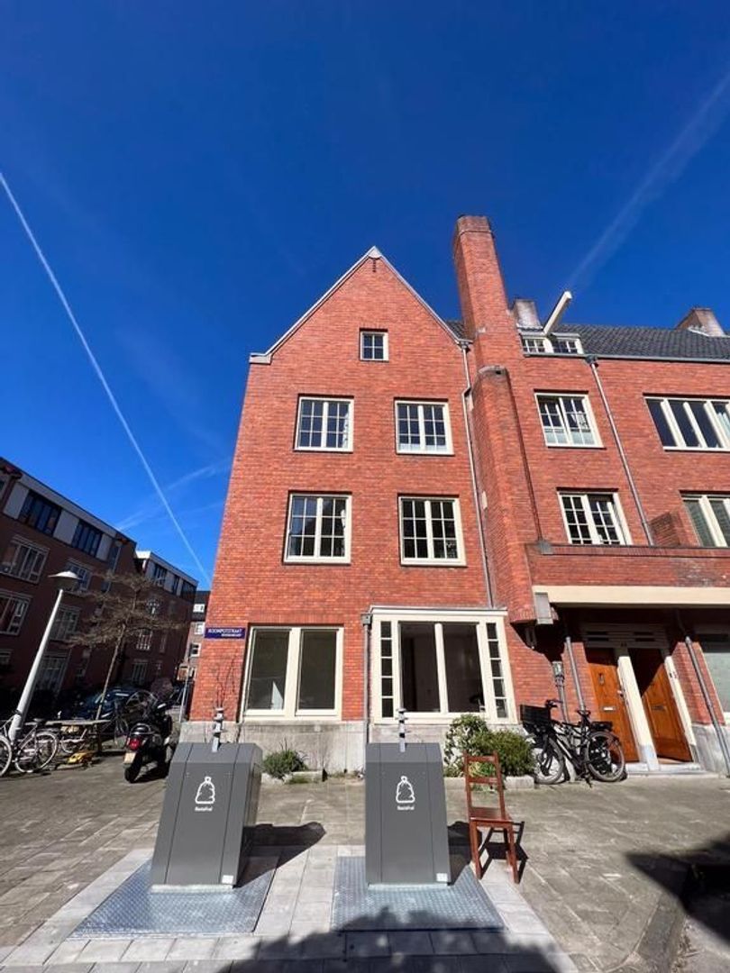 Roompotstraat 22 HS, Amsterdam foto-1 blur
