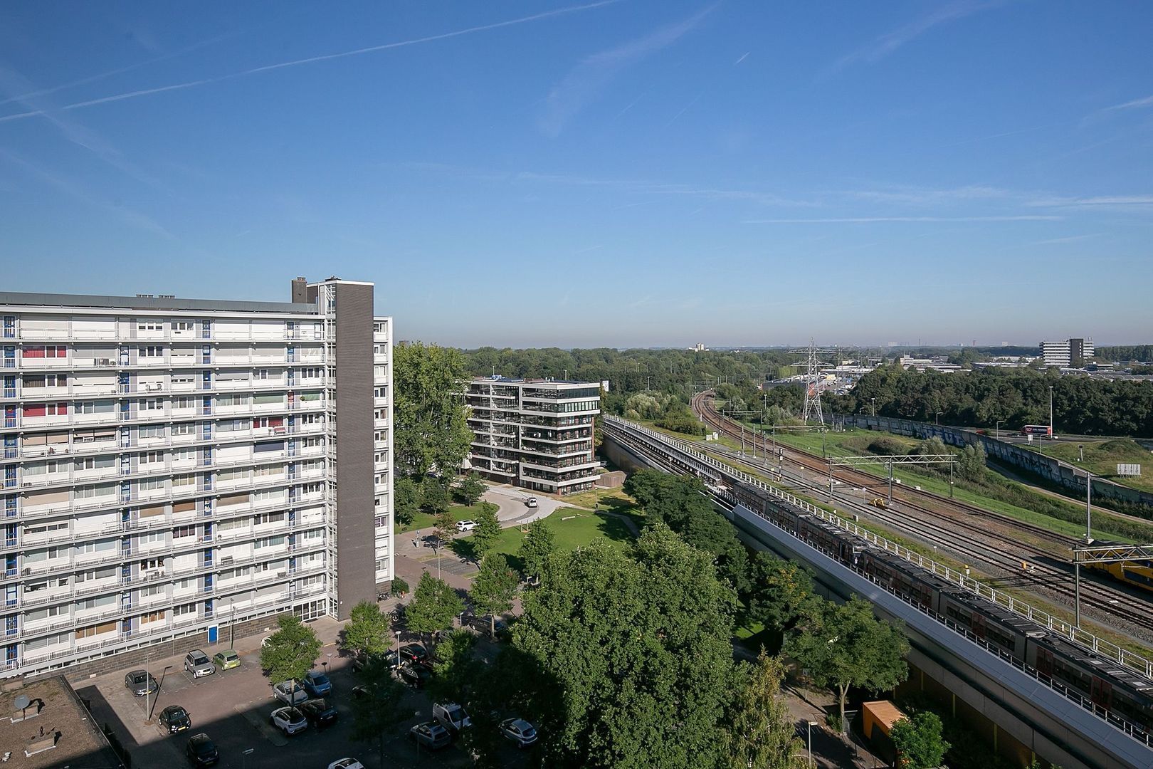 Louis Raemaekersstraat 129, Schiedam foto-16 blur