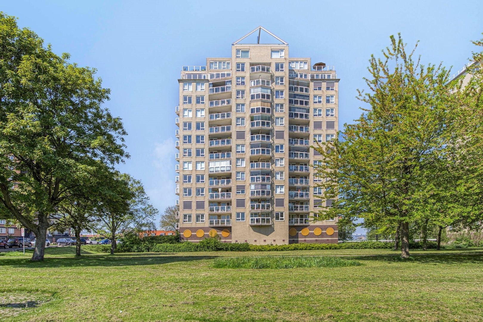 Maasboulevard 197, Schiedam foto-0 blur