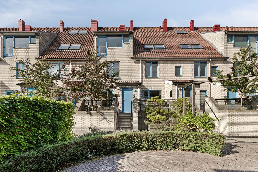 Spinhuispad 32, Schiedam