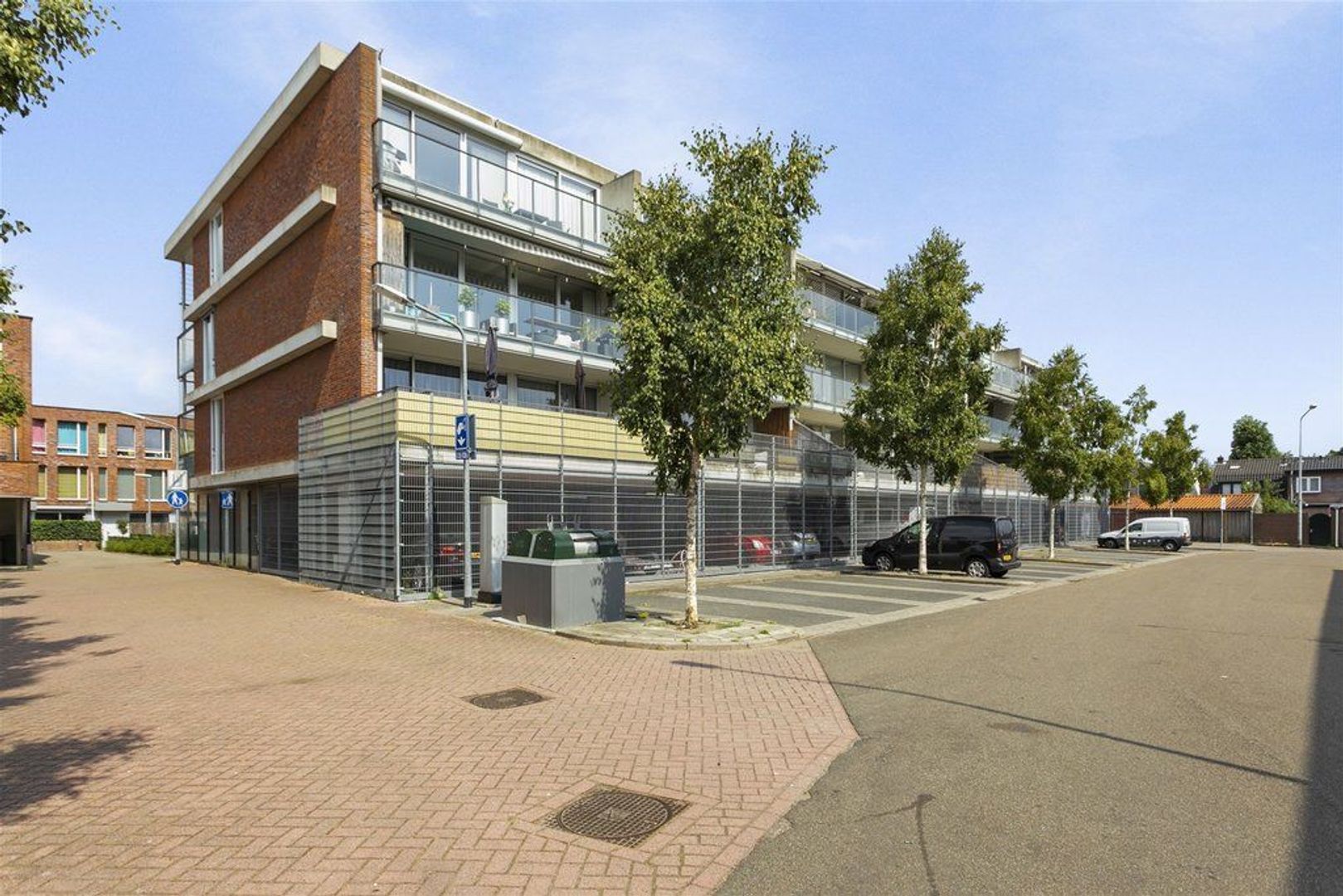 Buys Ballotstraat 21, Hilversum foto-1 blur