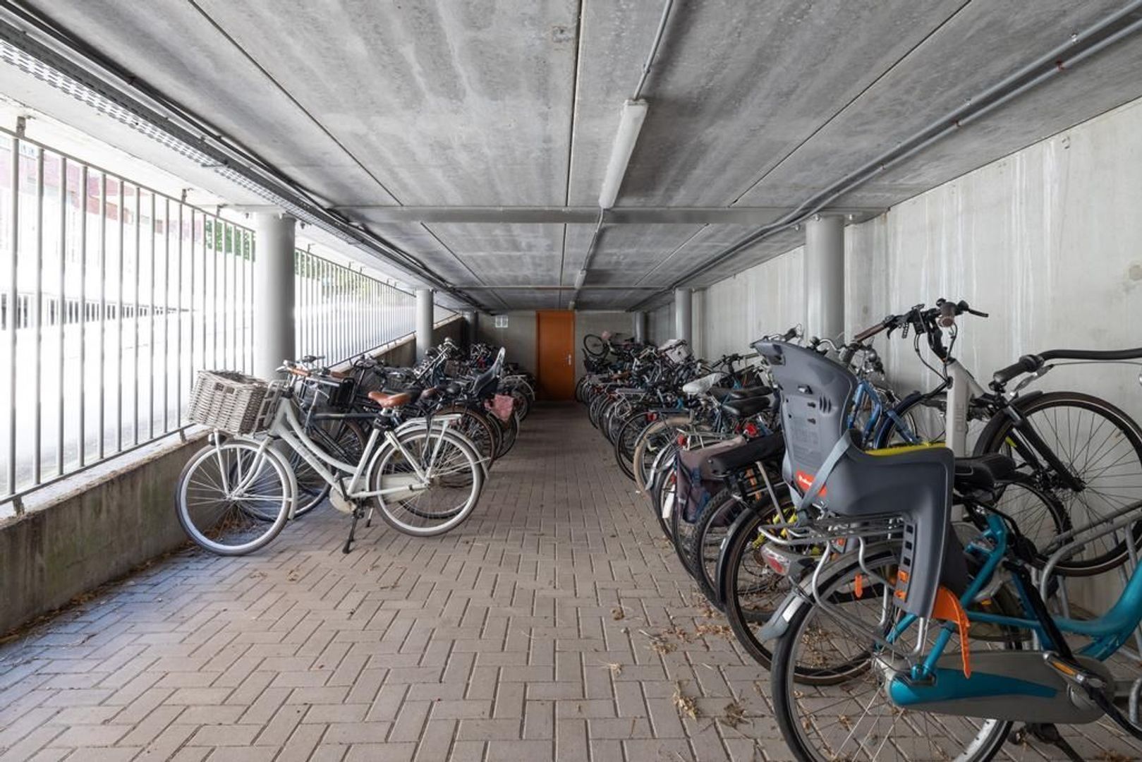 Jan van der Heijdenstraat 180 M, Hilversum foto-29 blur