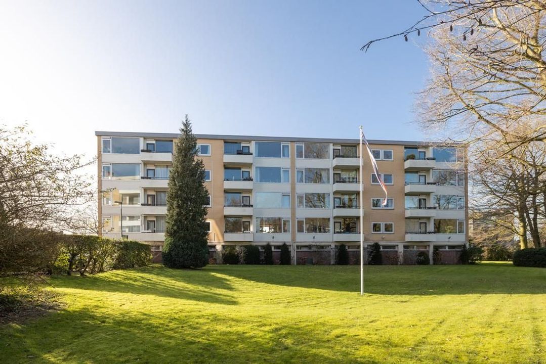 Leeuweriklaan 55, Bussum