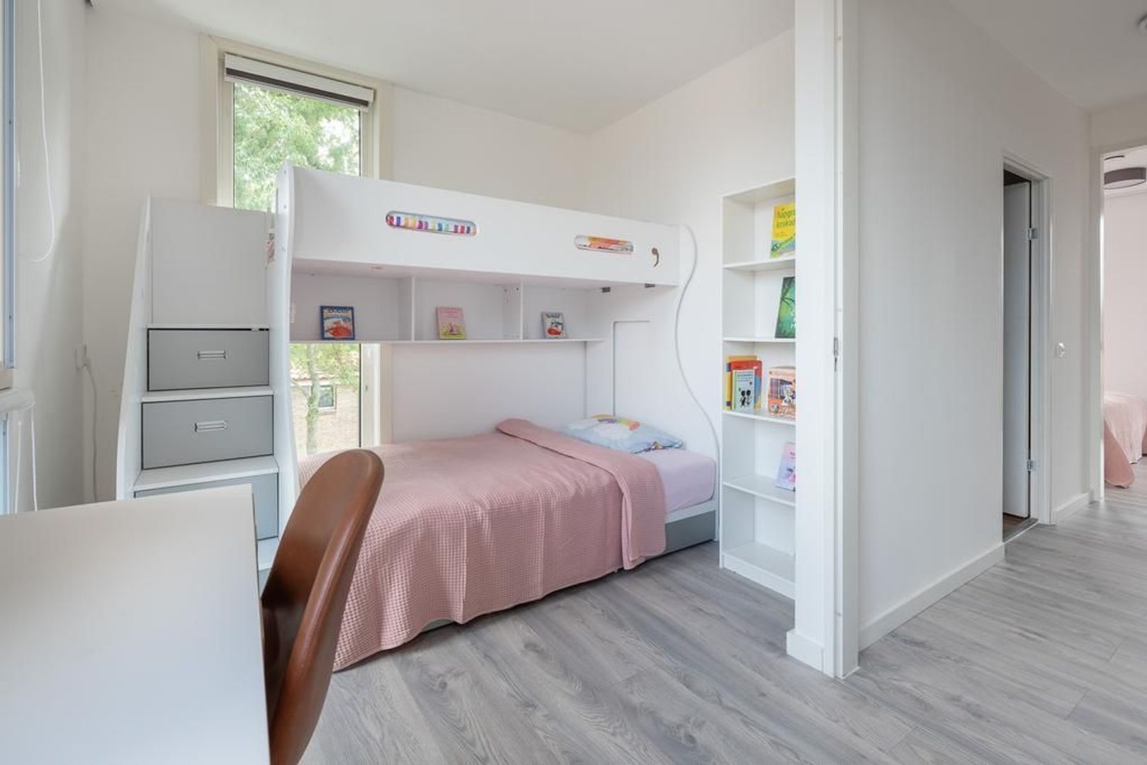 Comes Oolenstraat 16, Hilversum foto-24 blur