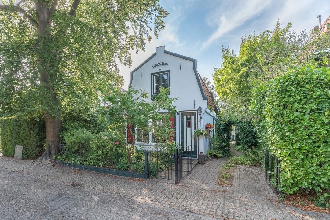 Graaf Florislaan 54, Bussum