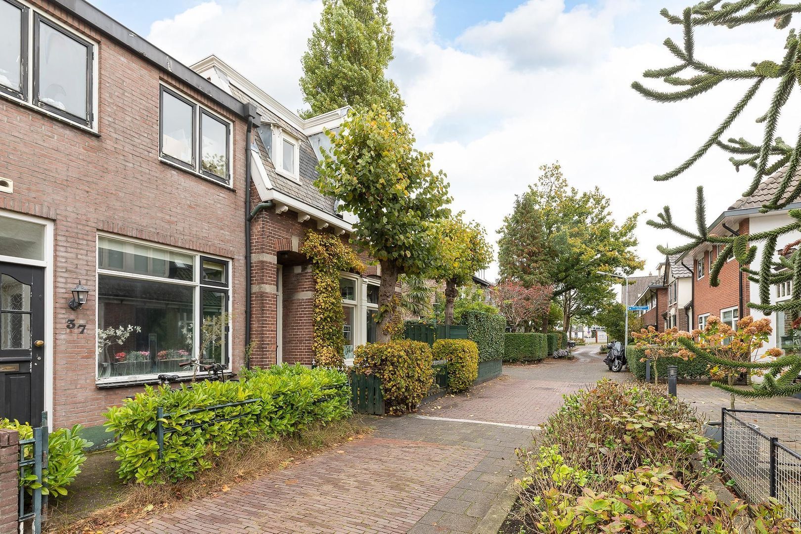St. Annastraat 39, Hilversum foto-29 blur
