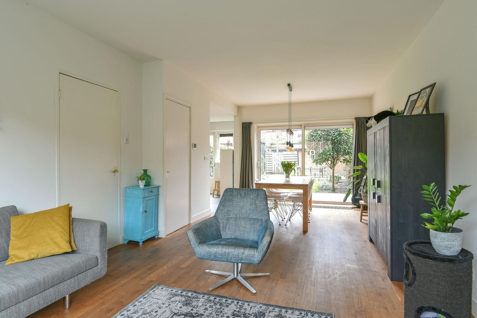 Van der Duyn van Maasdamstraat 7, Hilversum foto-1 blur
