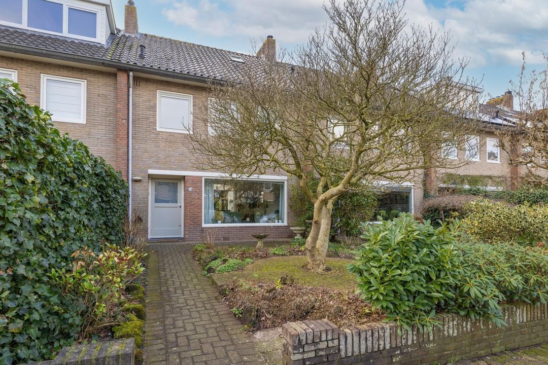 Wielewaallaan 34, Bussum