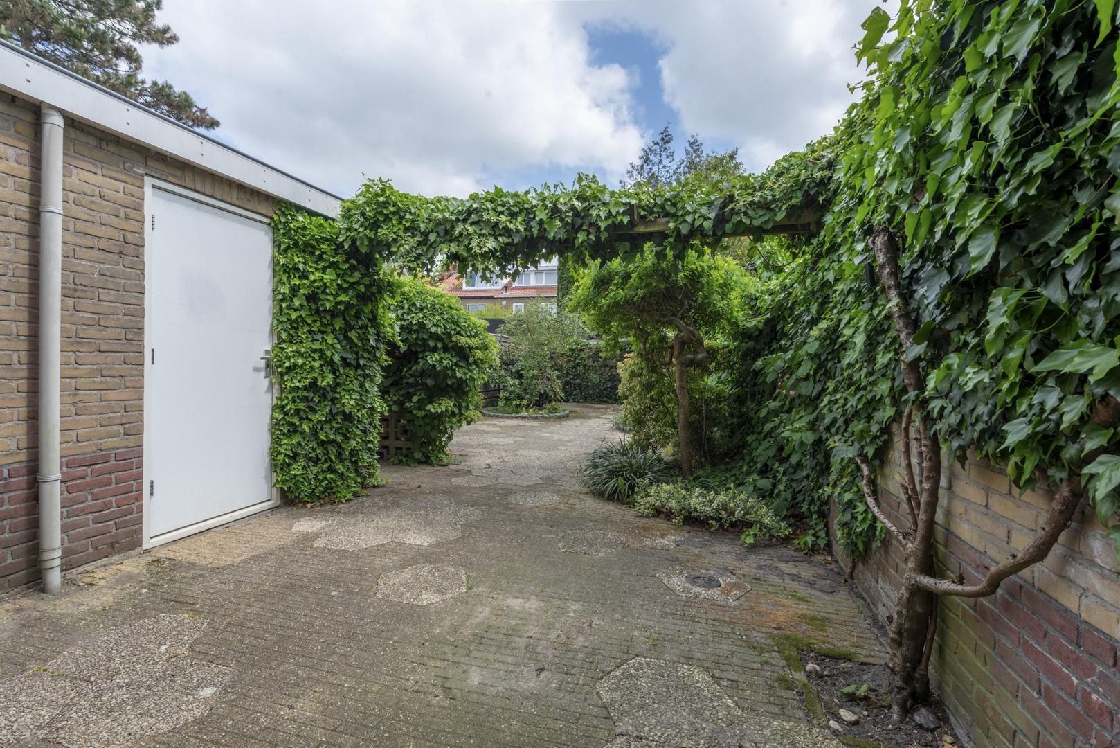 Van Limburg Stirumstraat 15, Hilversum foto-37 blur