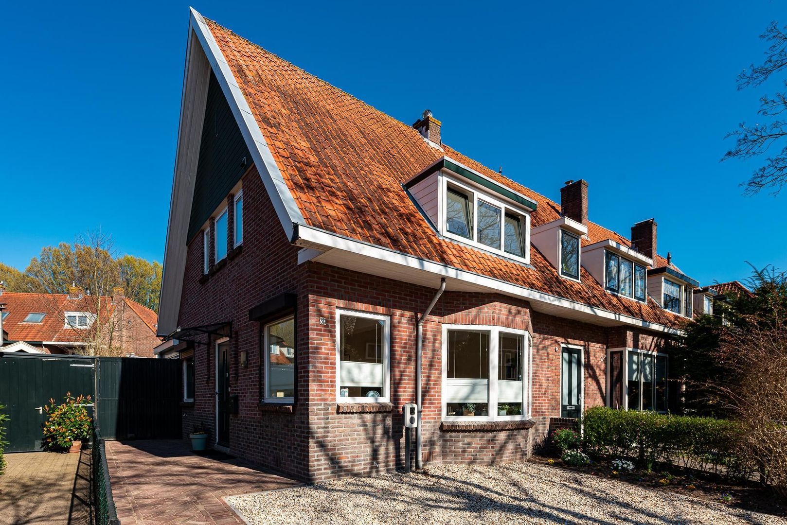 Hoge Larenseweg 283, Hilversum foto-45 blur
