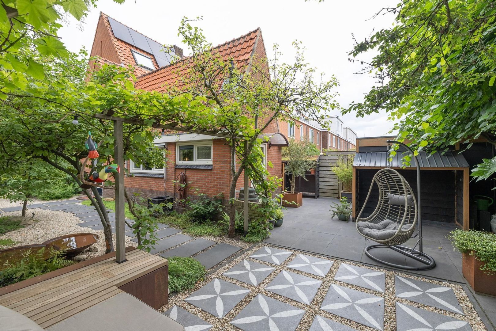 Van de Sande Bakhuyzenstraat 110, Hilversum foto-33 blur