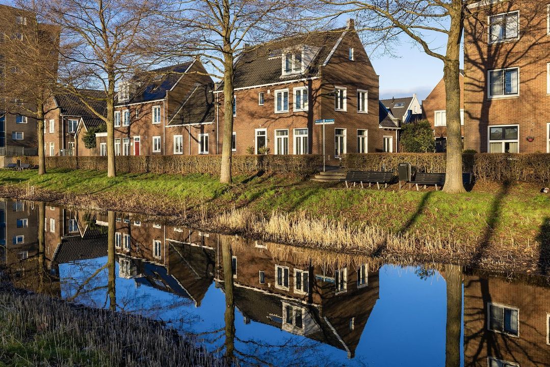 Watervliet 2, Hoofddorp