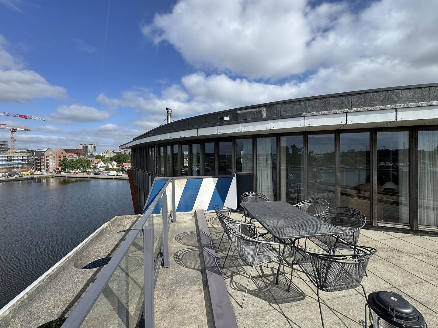 Justpier 112, Zaandam foto-14 blur